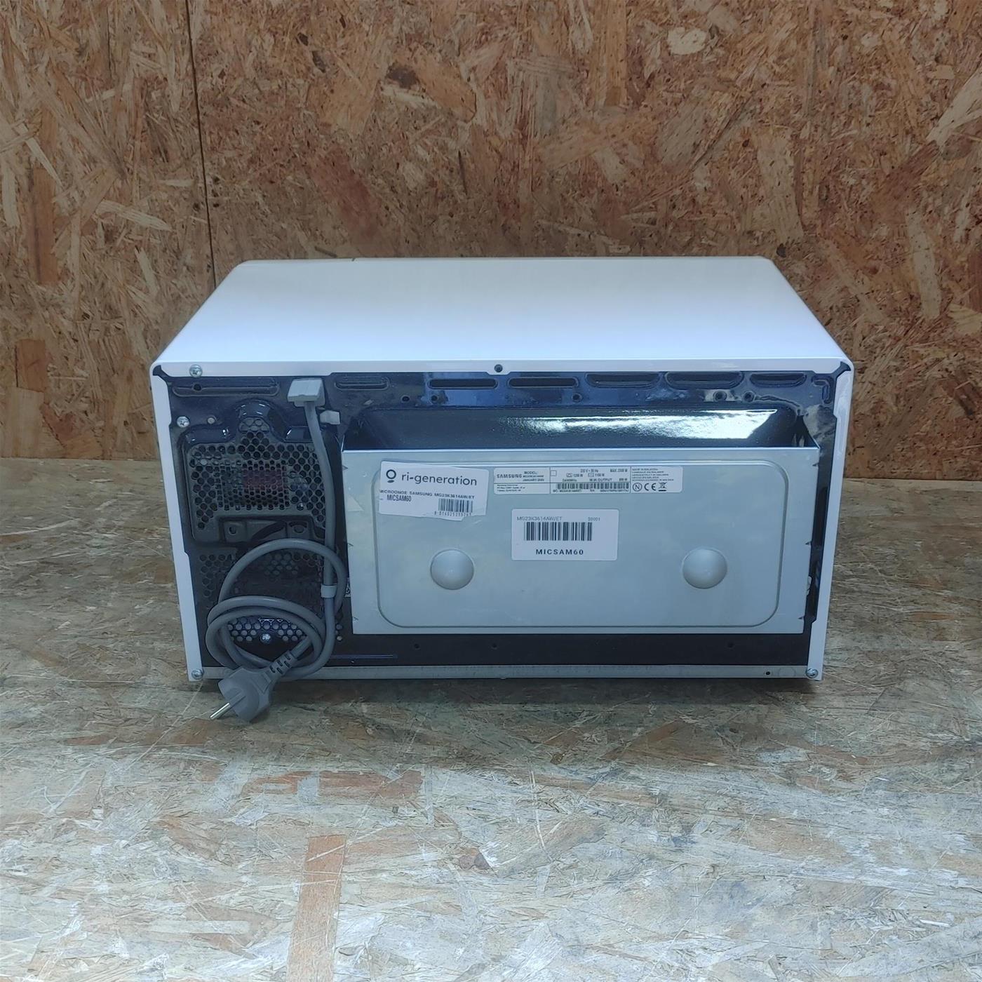 Microonde Samsung MG23K3614AW Con grill