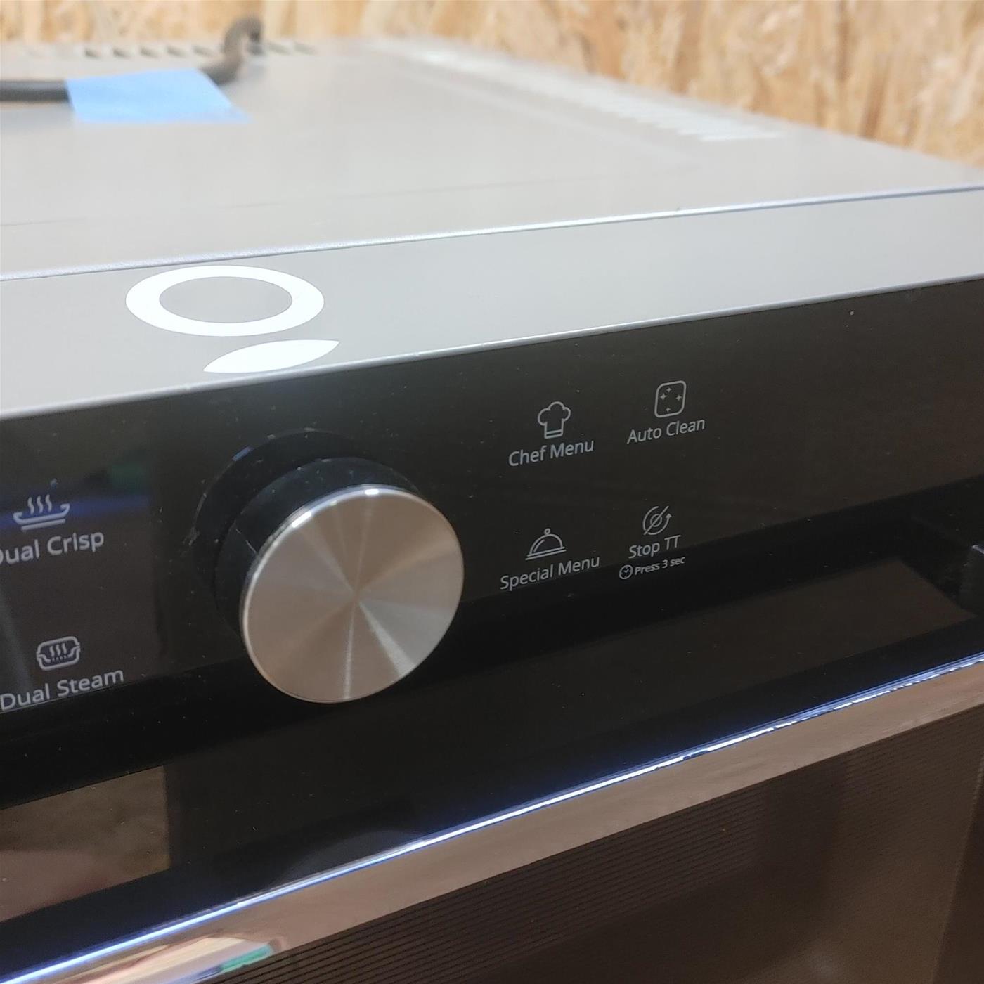 Whirlpool MWP 339 SB Forno a microonde combinato da appoggio 33 L 900 W Argento