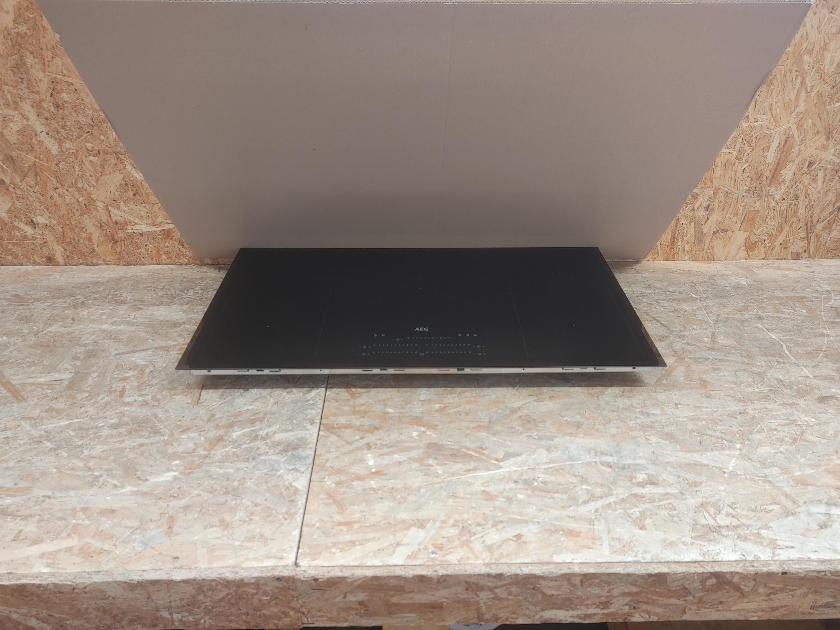 Piano cottura AEG IKE95753FB a induzione 5 zone cottura