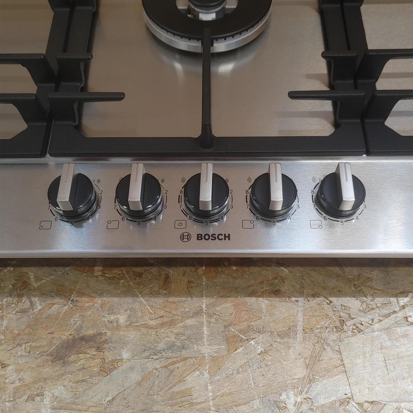 Piano cottura a gas Bosch Serie 6 PCR9A5B90 5 fuochi