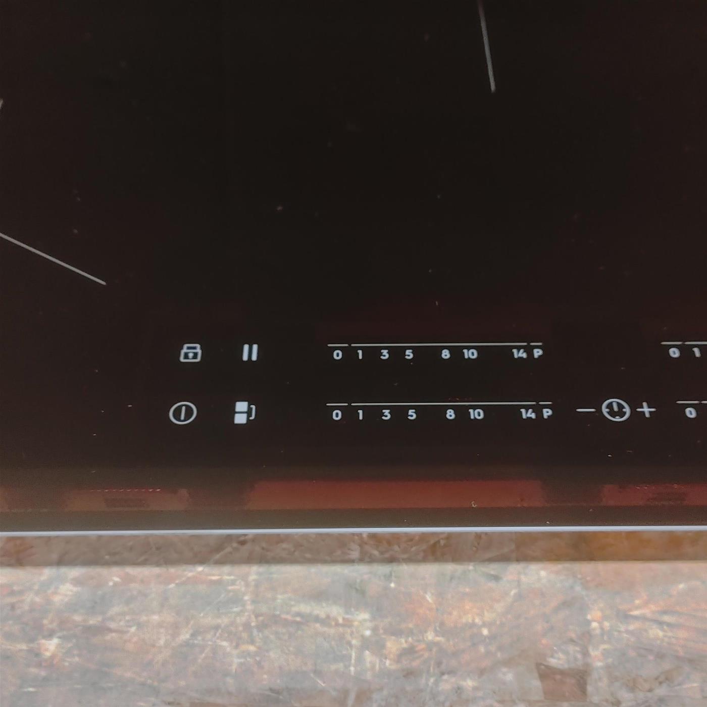 Piano cottura Electrolux LIL83443 Serie 600 Bridge Induzione 4 zone cottura 78 cm