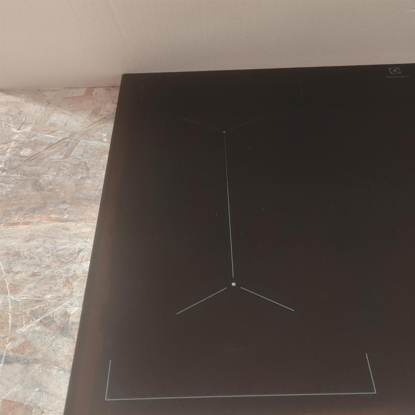 Piano cottura Electrolux LIL83443 Serie 600 Bridge Induzione 4 zone cottura 78 cm