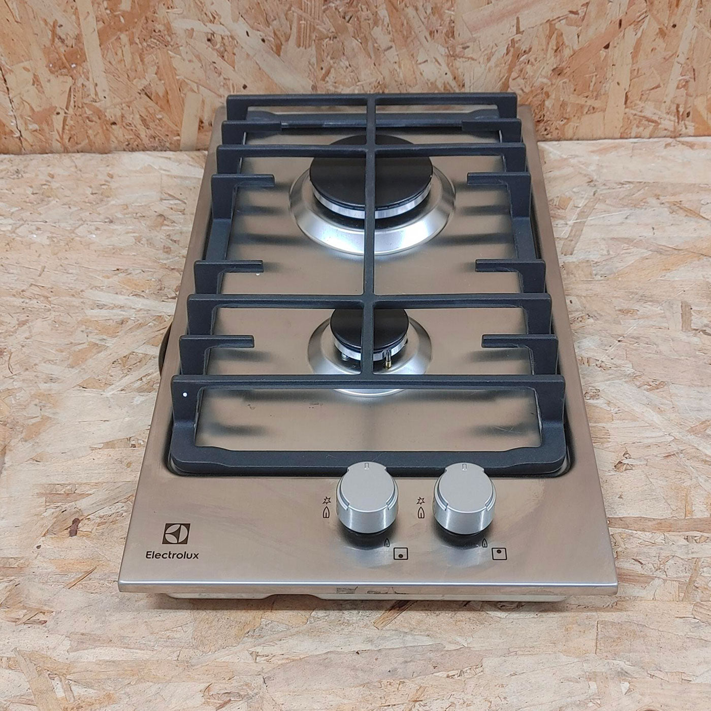Electrolux EGG3322NVX Acciaio inossidabile Da incasso Gas 2 zona(e)