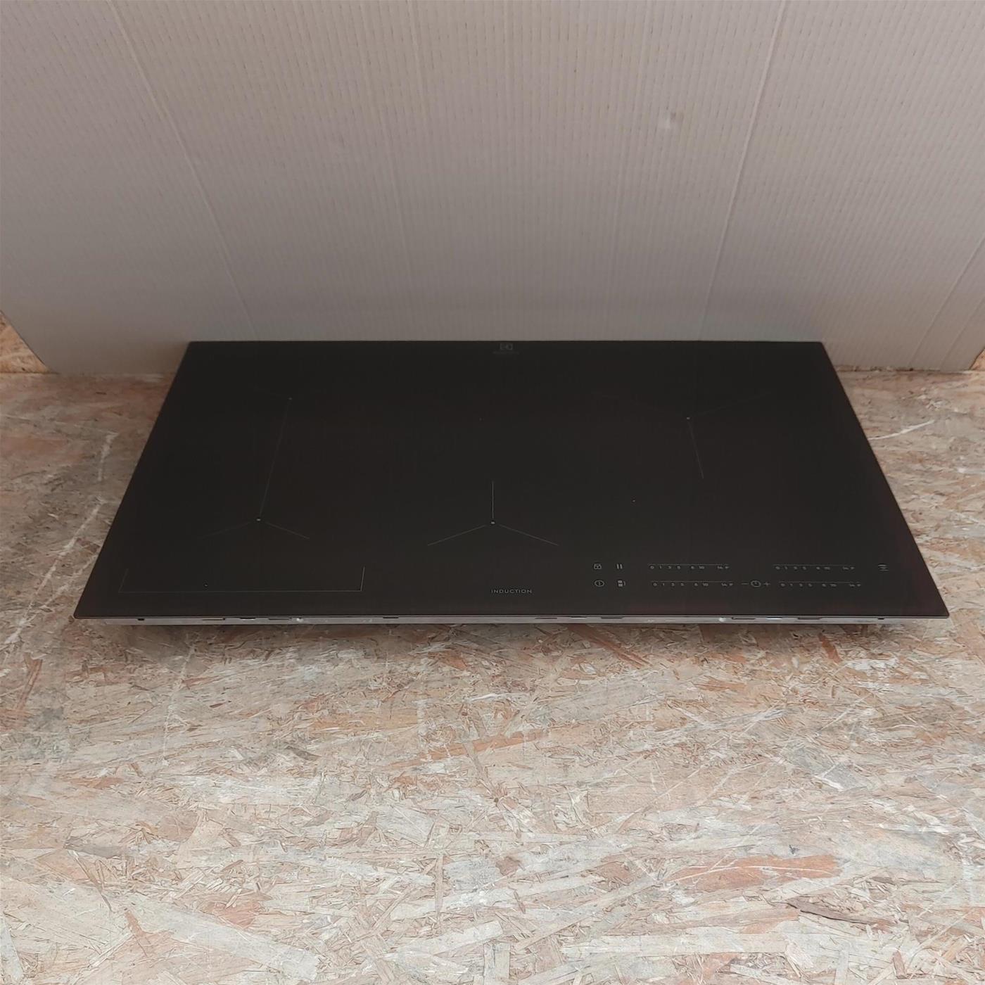 Piano cottura Electrolux LIL83443 a induzione