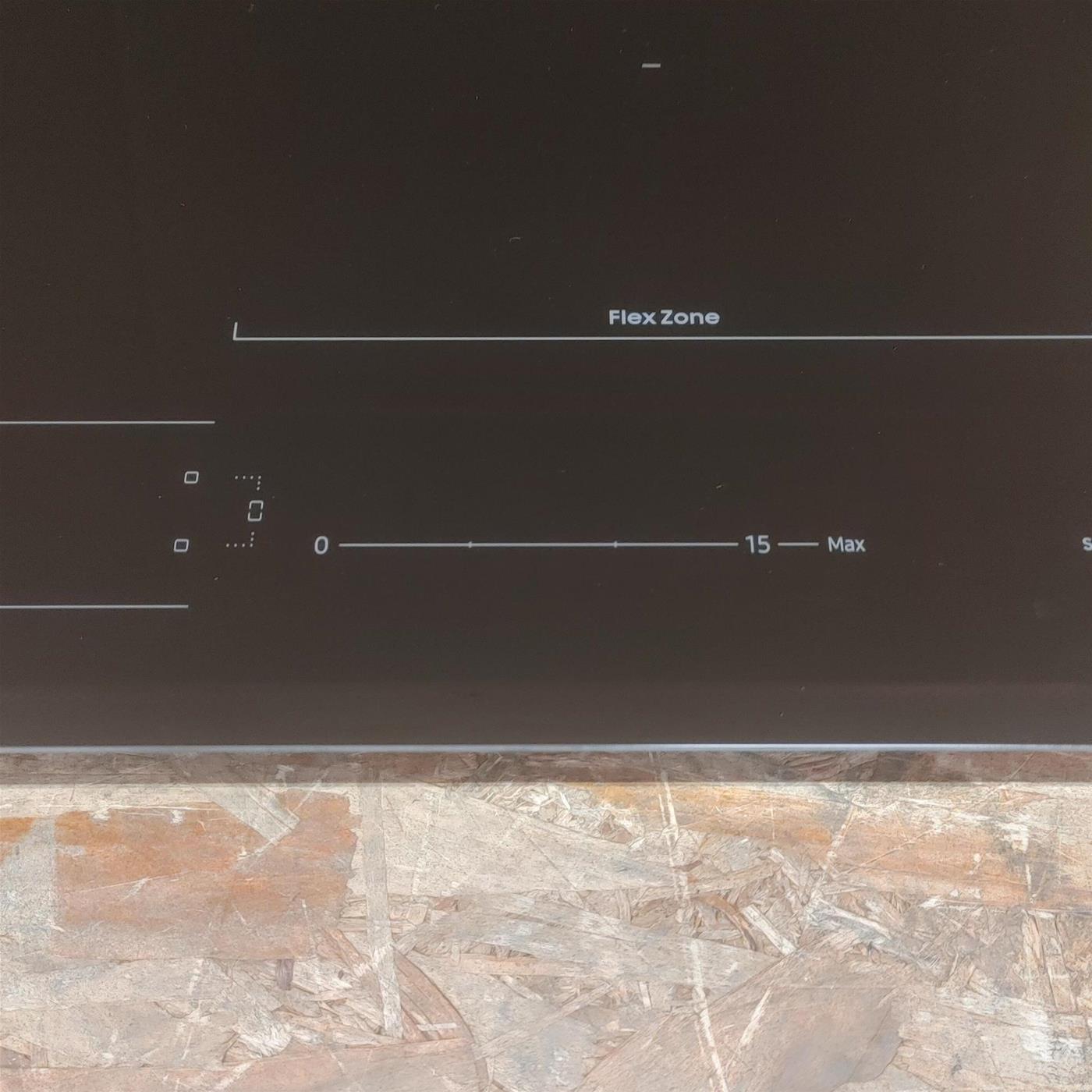 Piano cottura Samsung NZ64B5066KK a induzione 60cm Flex Zone WiFi