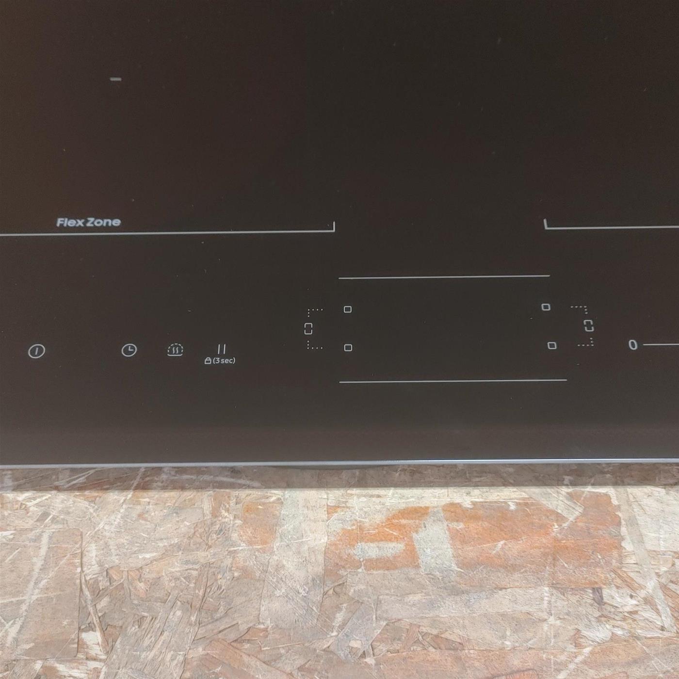 Piano cottura Samsung NZ64B5066KK a induzione 60cm Flex Zone WiFi