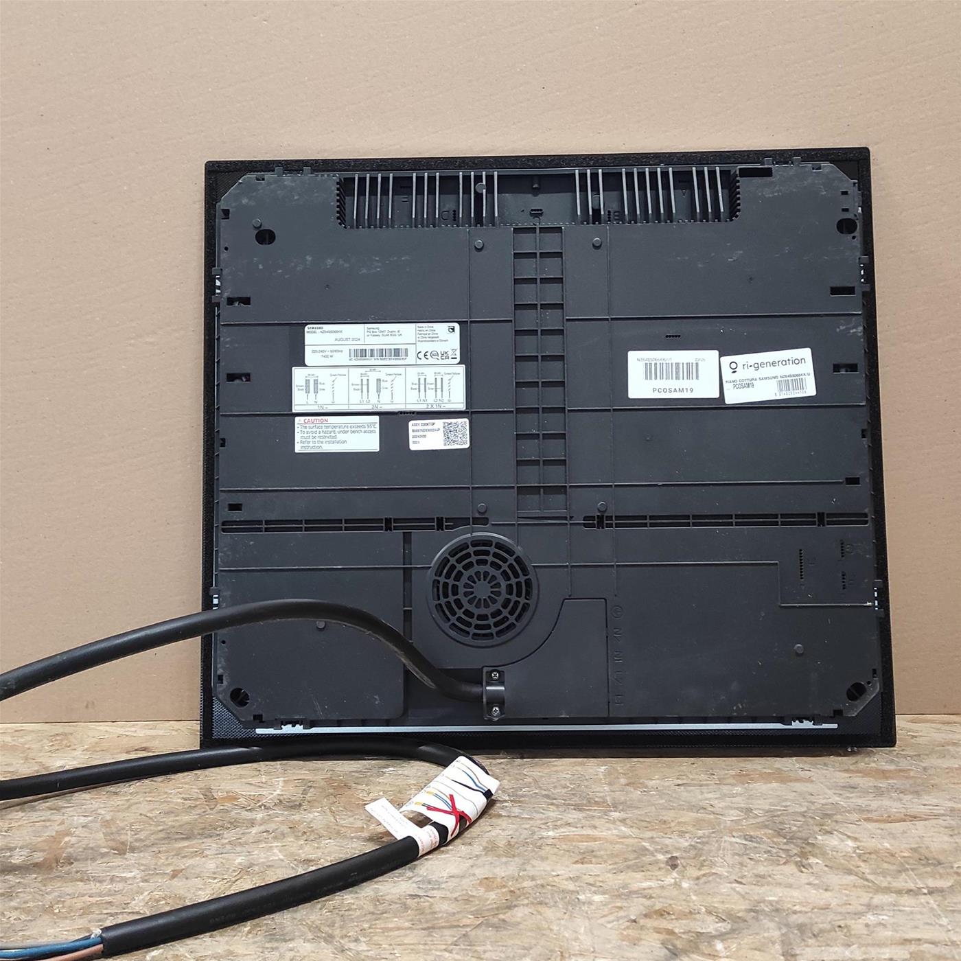 Piano cottura Samsung NZ64B5066KK a induzione 60cm Flex Zone WiFi