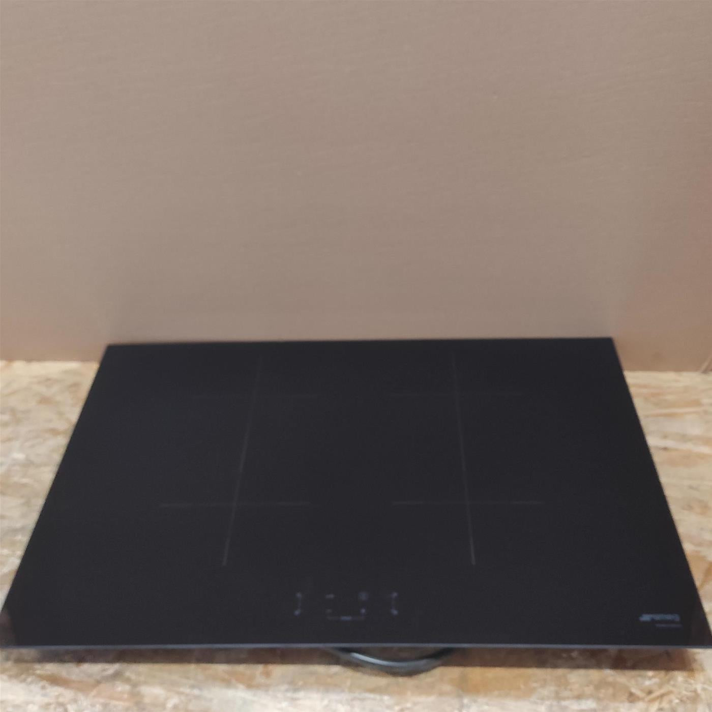 Piano cottura Smeg SIB2741D a induzione 4 zone cottura