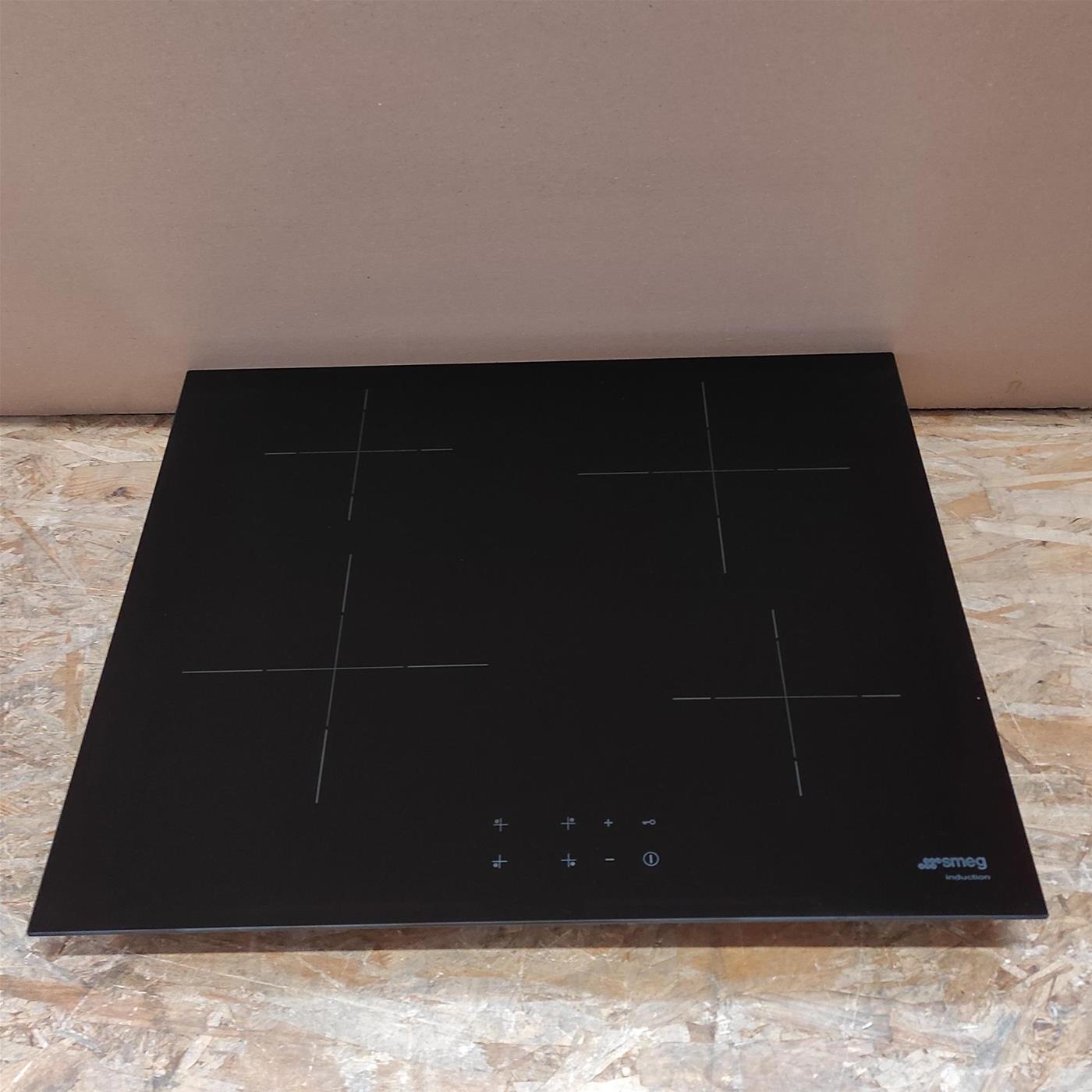 Piano cottura Smeg SI2641D a induzione 4 zone cottura