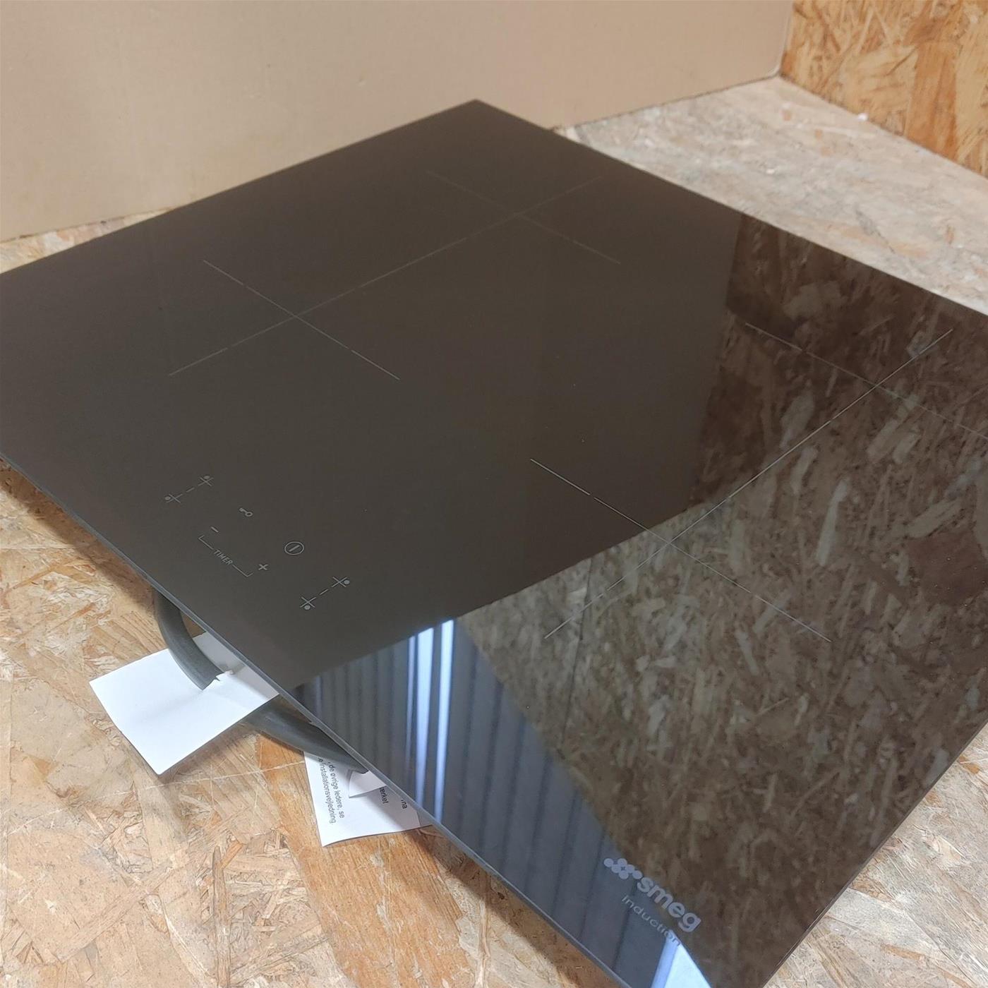Piano cottura Smeg SIB2641D a induzione 4 zone cottura