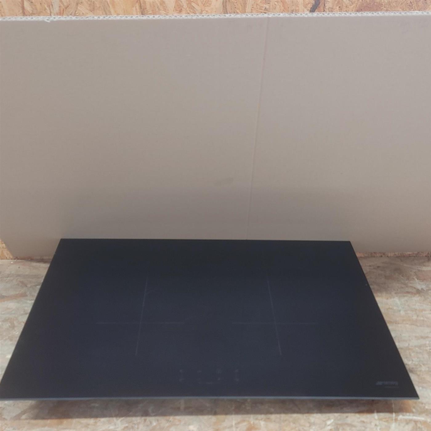 Piano cottura Smeg SIB2741D a induzione 4 zone cottura