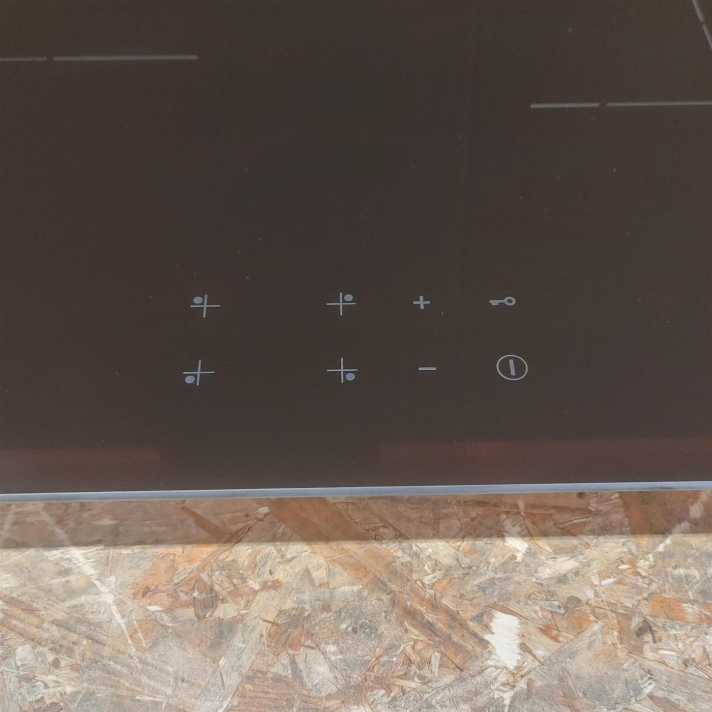 Piano cottura Smeg SI2741D a induzione 75 cm