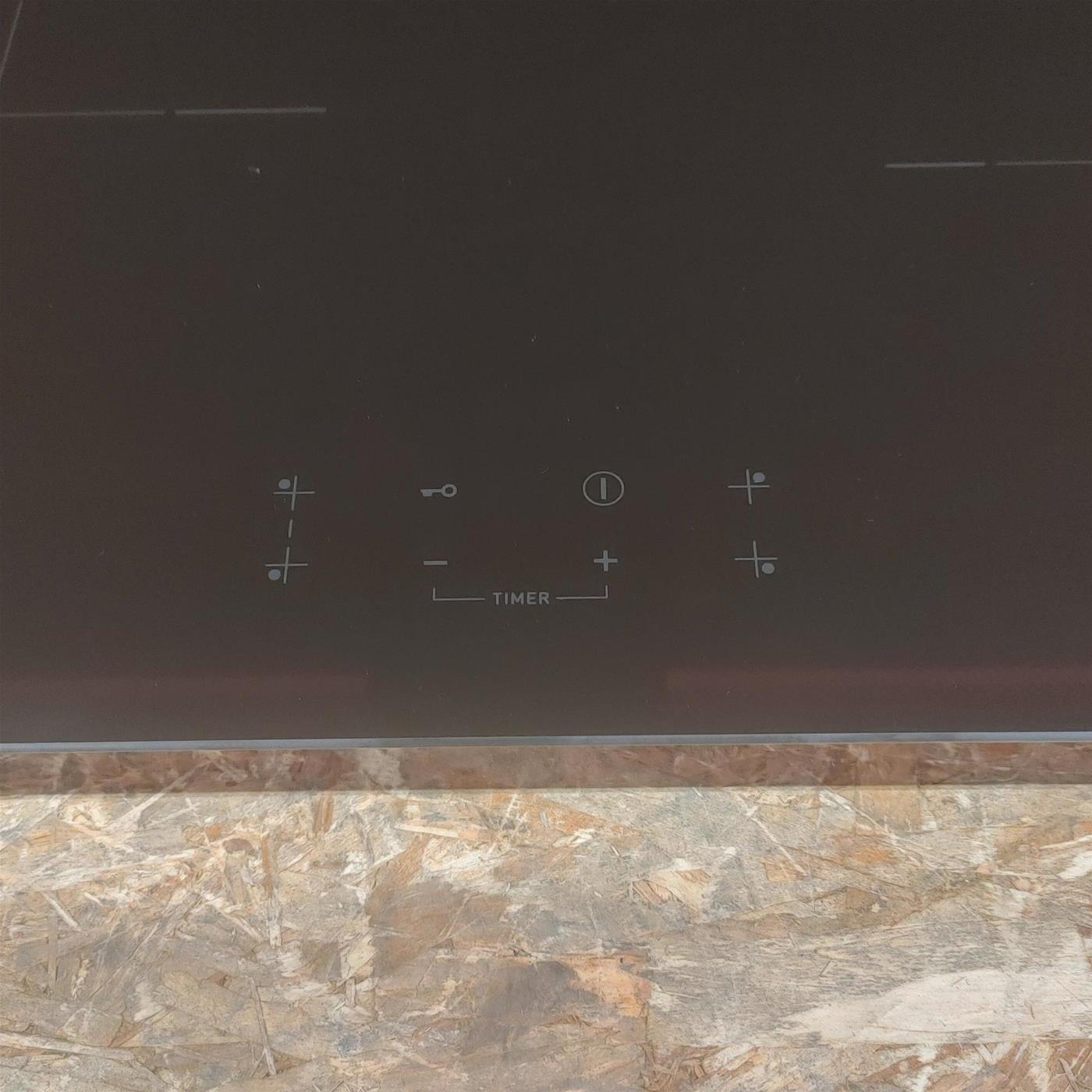 Piano cottura Smeg SI1B2742D a induzione 4 zone cottura 75 cm