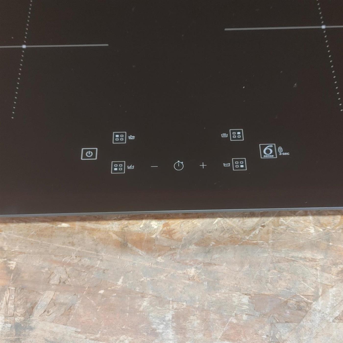 Piano cottura Whirlpool WS Q2160 NE a induzione 59 cm 4 zone cottura